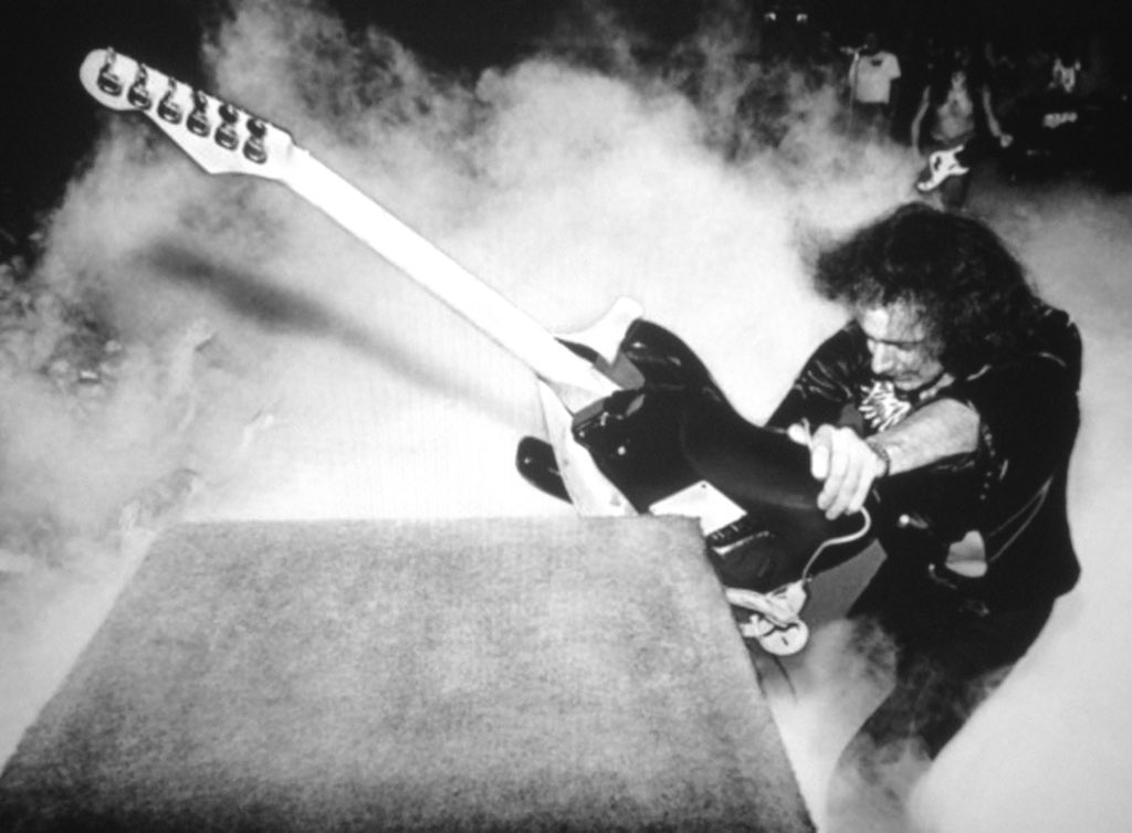 Happy Birthday    Ritchie Blackmore 