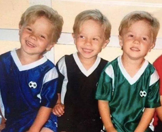 BuzzFeed's tweet photo. The triplets from "Baby Geniuses" are ridiculously hot now https://t.co/ucBFS68X97 https://t.co/H5rADCXTng