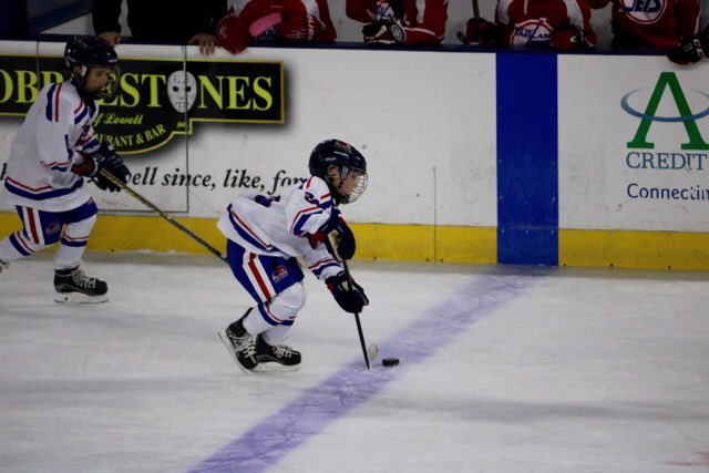 hd_enginehockey's tweet photo. 🚨09' Commitment Alert 🚨 Austin Callahan, Londonderry NH he has great Puck moving skills#Bauershootout #29days. #onlythebest @theBrickseries https://t.co/vBb5cYrZmI