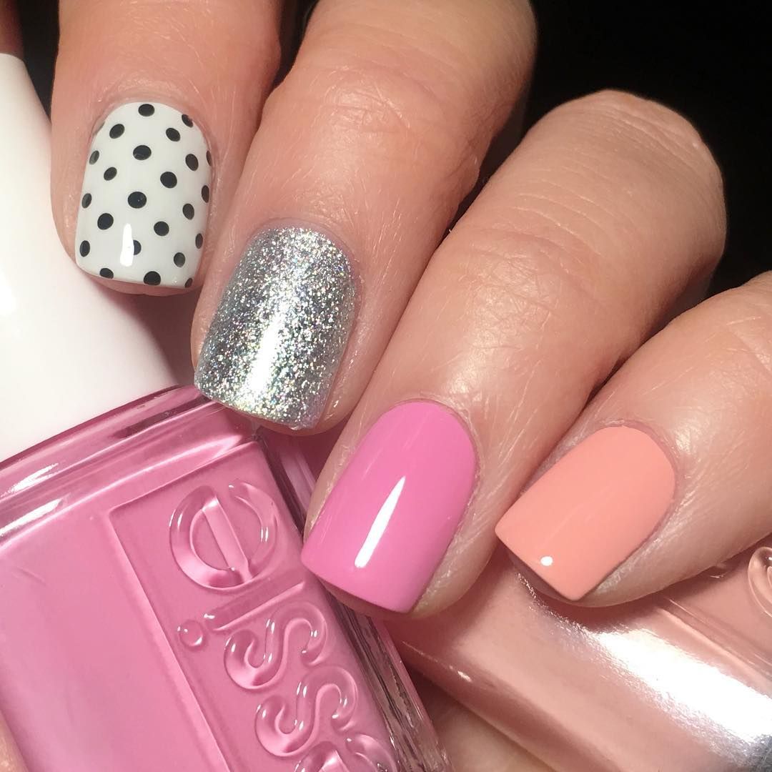 preendotme's tweet photo. https://t.co/uTSZujfEVs @Yngwildnpolshed has some jazzy #nails using her gifted @essie spring 2017 polish #essielove https://t.co/boCGyWyV3K