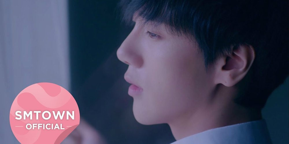 Super Junior's Yesung holds up his 'Paper Umbrella' in new MV teaser!https://t.co/7BuMg5F3SF