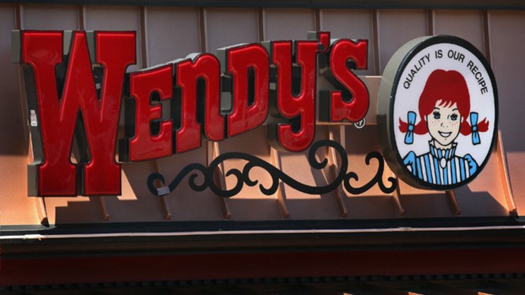 Teen's Wendy's tweet is third most popular of all time bit.ly/2oaflyR https://t.co/6qnxNtxHca
