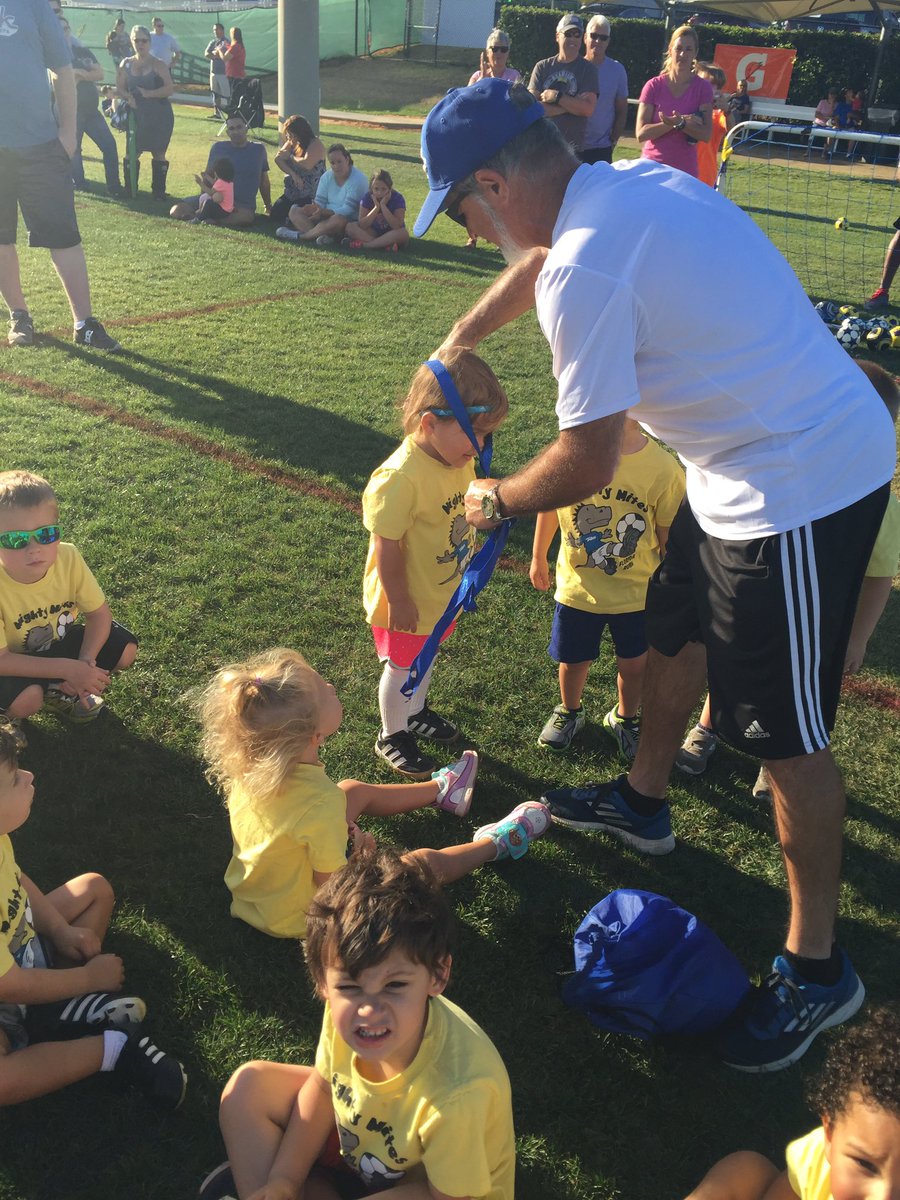 CoachKelso714's tweet photo. @floridarush Mighty Mites success! ⚽️💙 https://t.co/YjJnDezJvl