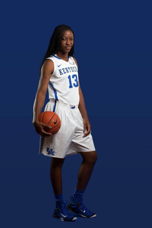 1340AMFOXSports's tweet image. With the No. 3 pick in the @WNBA draft the @DallasWings select F Evelyn Akhator from Kentucky. #DALpick #WDraft17