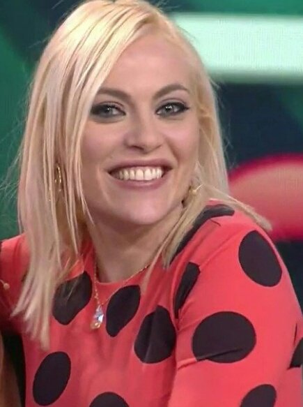 Albertobenito23's tweet photo. Gracias Daniela hoy y siempre seras nuestra ganadora. Te queremos 🍑💜#Final2GHVIP5 https://t.co/52xfLIUXYU