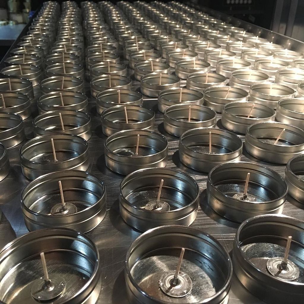 ianthe_mauro's tweet photo. @luxehotels getting these ready for you! #luxehotel #candles #vip #custom #handmade #handpoured #gratitude #mompre… https://t.co/967sfQea21 https://t.co/6c2uWmmI3h