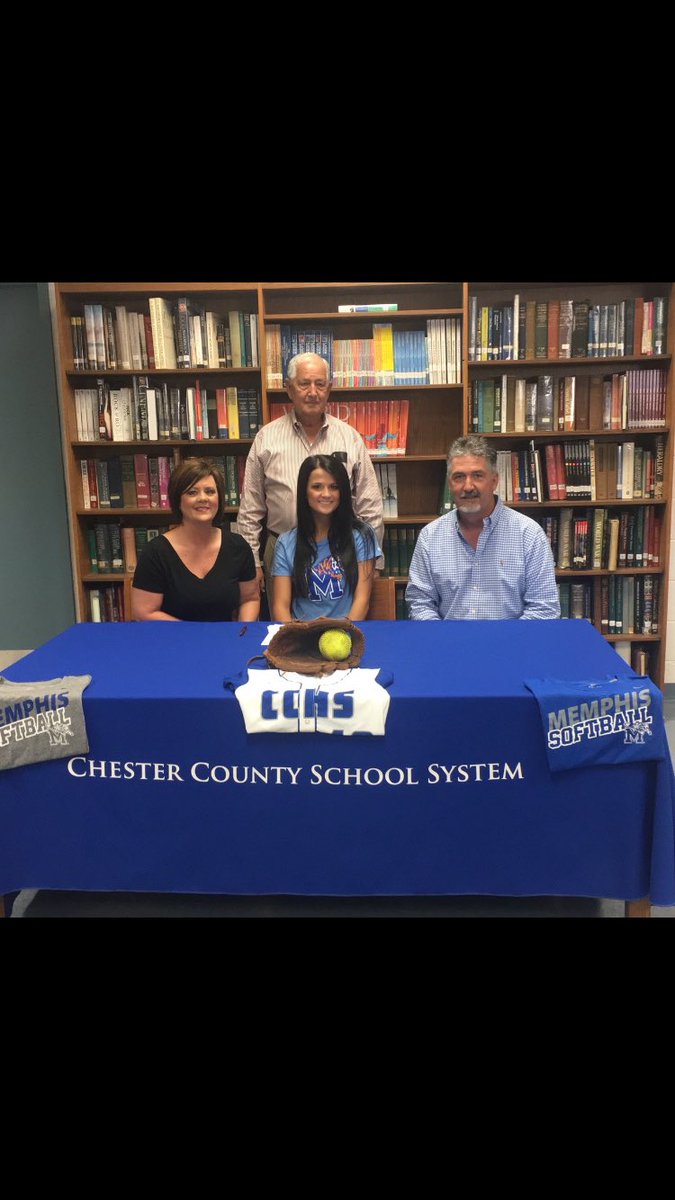 CCEaglettes's tweet photo. Congrats to @baylee_smithh03 for signing with the University of Memphis today! https://t.co/Ytrp4u3Yup