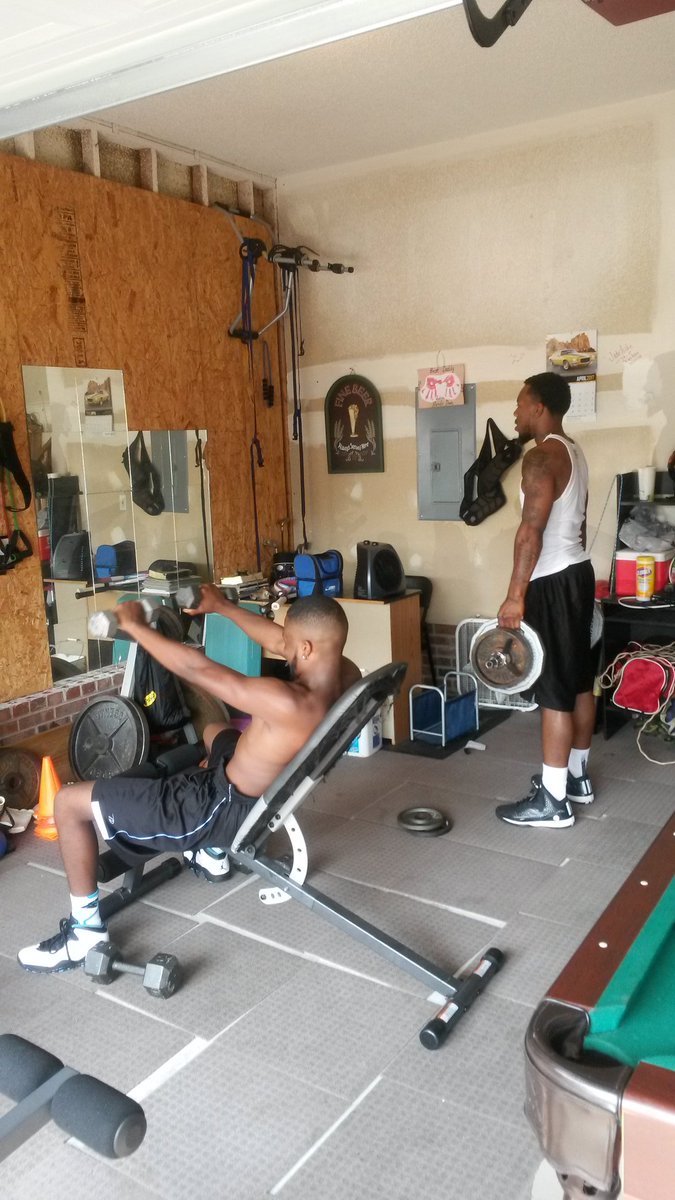 Mr. Ashe tweet media