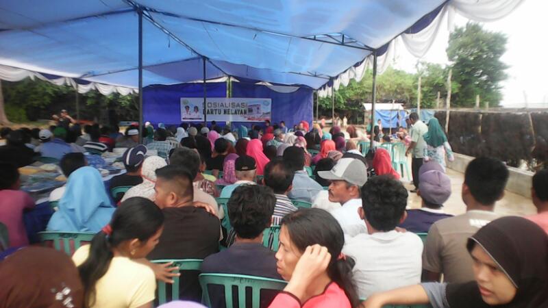 Kegiatan Sosialisasi KartuNelayan dan AsuransiNelayan, oleh Dinas Perikanan Kota Baubau di Kelurahan Palabusa, Kec. Lea-Lea
