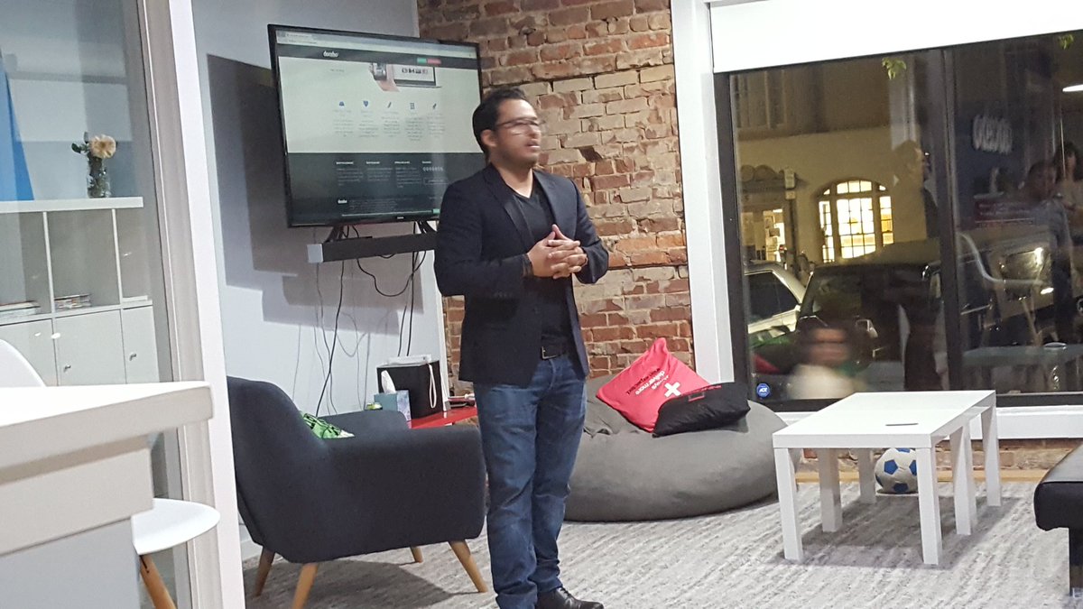 TamaraNeff's tweet photo. Talking #CustomerSuccess with @docebo for #ATHStartupWeek #StartupATH https://t.co/W8qqPp2ash