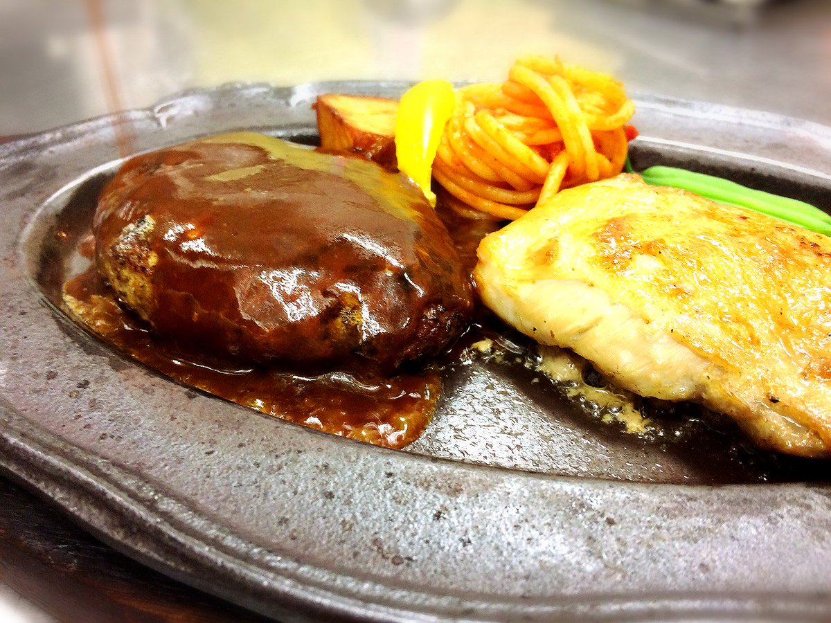 Hachi A Twitter おはようございます 名取本店より4月のコンビメニューの ハンバーグと鶏モモ肉のコンフィ をご紹介 オリーブオイルにハーブを効かせて低温でじっくり仕上げたコンフィ 自慢のハンバーグとのコンビです 月替りハンバーグも人気ですがコンビ Hachi A Twitter おはようございます 名取本店より4月のコンビメニューの ハンバーグと鶏モモ肉のコンフィ をご紹介 オリーブオイルにハーブを効かせて低温でじっくり仕上げたコンフィ 自慢のハンバーグとのコンビです 月替りハンバーグも人気ですがコンビ
