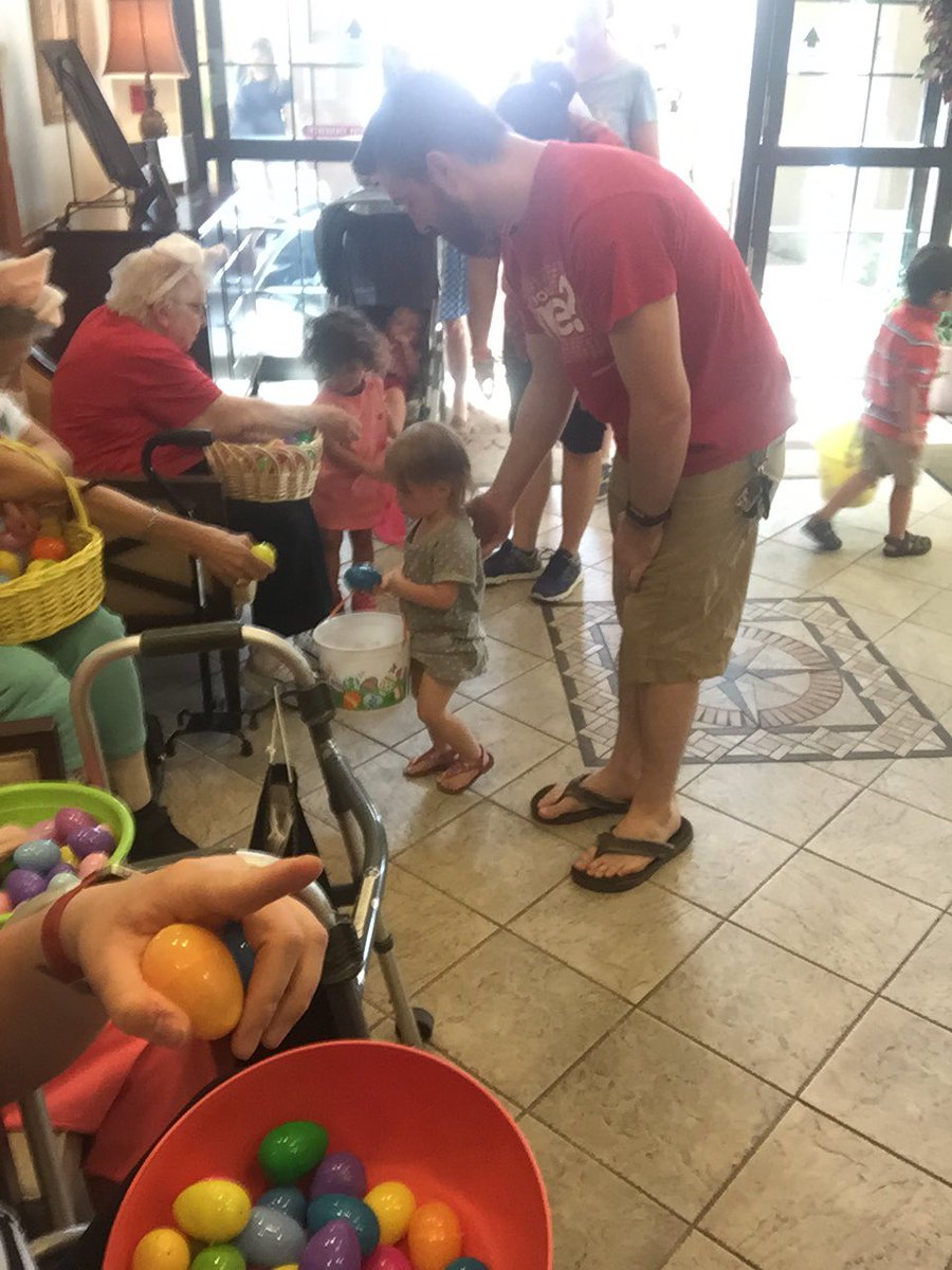 LRRActivities's tweet photo. We're a proud participant in the @DowntownMesa Annual Tiny Tots Easter Egg Hunt!@CourtyardTowers #frontierculture #EASTER https://t.co/Z7Q06kNAYn