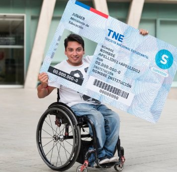 junaeb's tweet photo. 💡 Este martes 18/4 estaremos revalidando tu #TNE2016 para el periodo 2017 en #EstaciónCentral Ven con tus compañeros de 7:30 a 15:00 hrs https://t.co/w7CU4Ss1jj