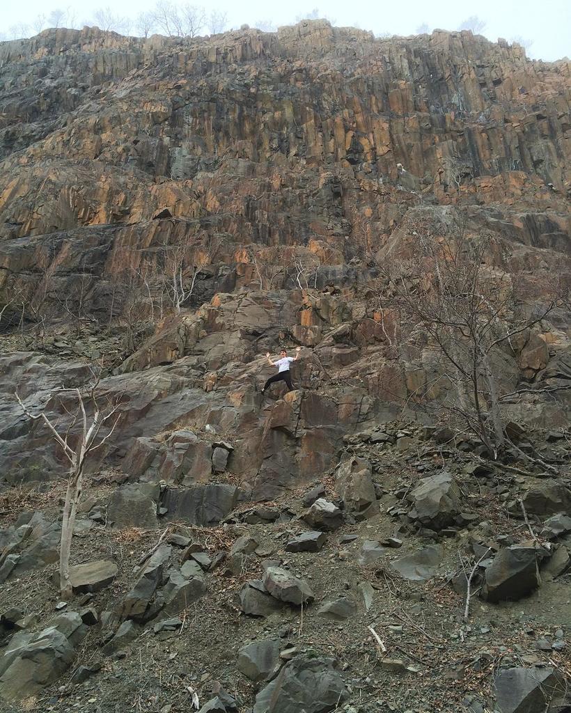 Conrad DIRTYFINGER tweet media