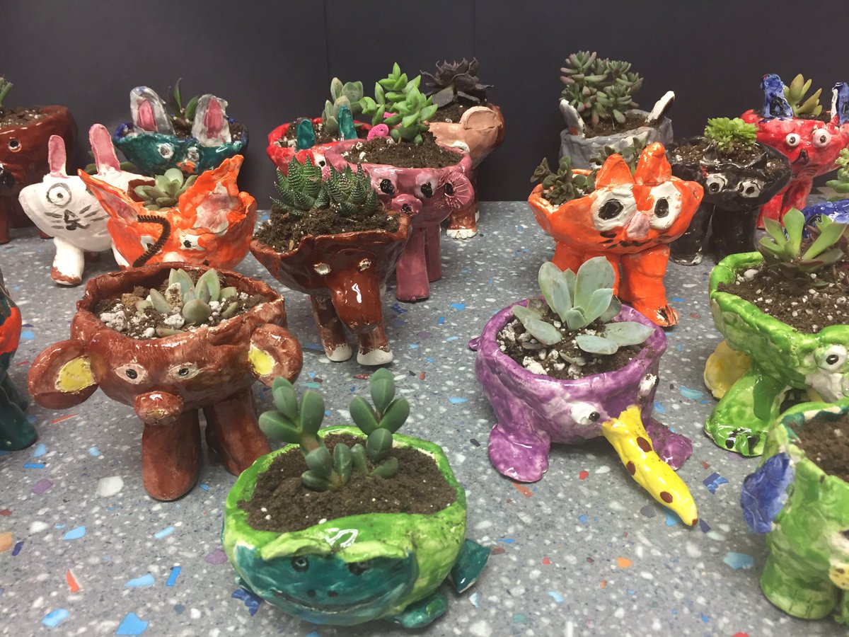 ArtKST's tweet photo. Clay Animal Planters. Succulents are the only plants Mrs. Schramuk can keep alive 😂. Great job kiddos ❤ https://t.co/4PxL98yGaJ