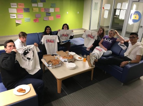 PaceUnplugged's tweet photo. Winners from tonight's Trivia Night in Alumni Hall! @PaceAlumniHall @PaceUniversity #PaceUnpluggd #PowerStrips #Pizza https://t.co/CrA9QeOPeK
