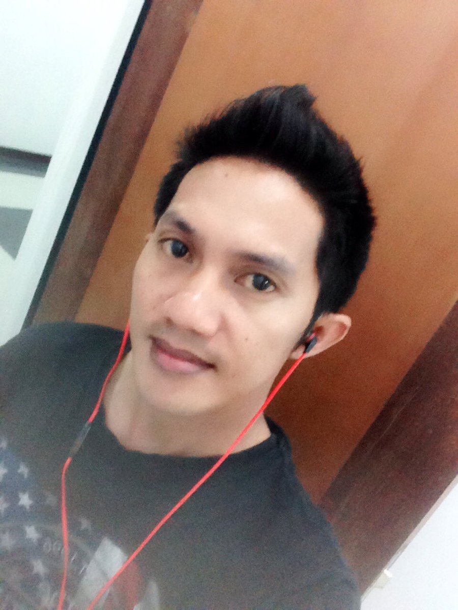 latepost 😁😁😂😂✌🏻✌🏻🍻