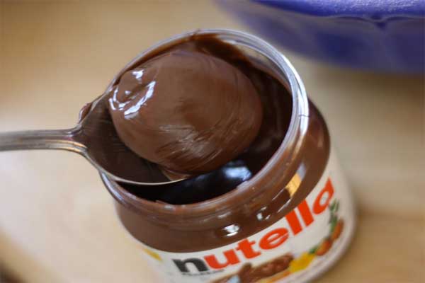 Nutella non spreca i gusci delle nocciole e ne ricava Axos, la fibra dai tanti benefici- goo.gl/p64WBL@Nutella…