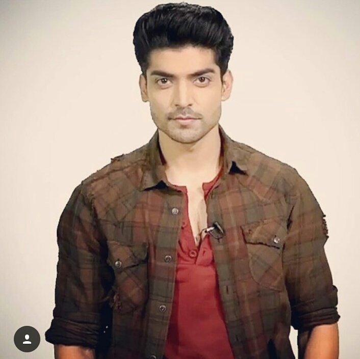 <a href="/laaliandlaaddoo/">LKSMLD</a> I love you <a href="/gurruchoudhary/">GURMEET CHOUDHARY</a> our Prince 😘😉