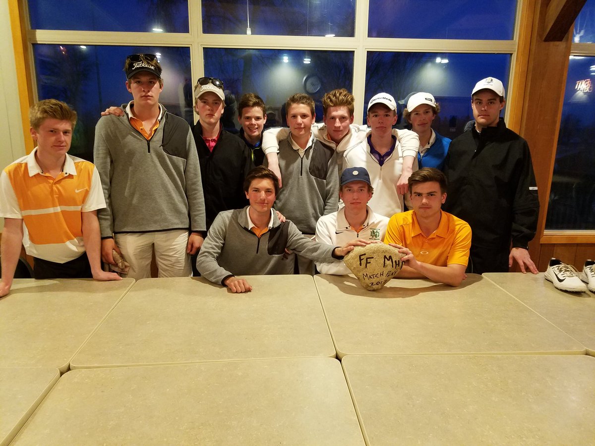 SpudsGolf's tweet photo. @SpudsGolf says thanks to @PebbleLakeGC, Coach Jurgens, and FF Otters Golf for a great day and fun scrimmage. https://t.co/5ASta4QzNY