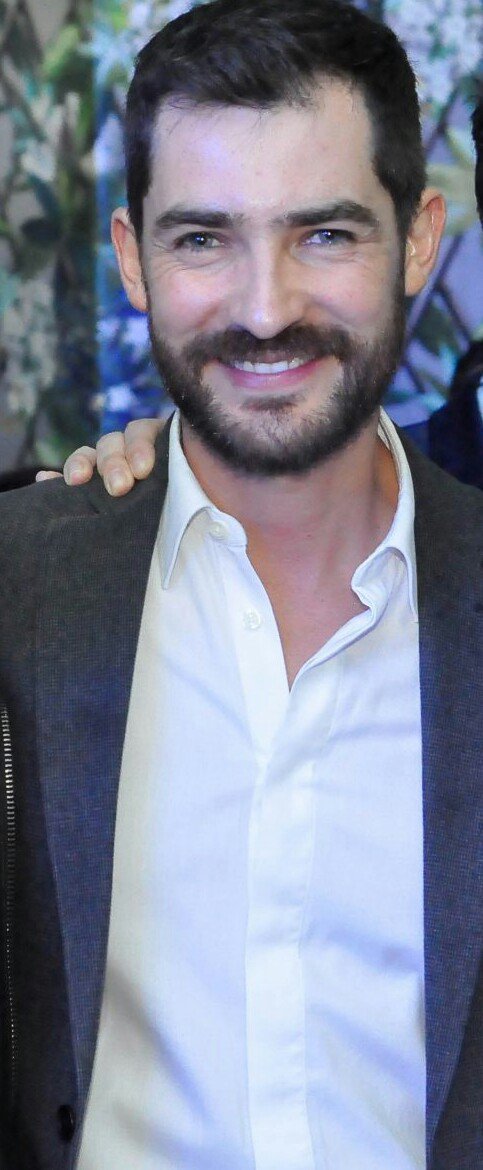 manuelbalbimex's tweet photo. 💕 Gracias mi @saraeva83040543  me encanto esta foto💚 como se peina de ladito💖💖 nuestro Crush @MANUELBALBI #ChicasBalbistas4E https://t.co/EOCl1XGMwY