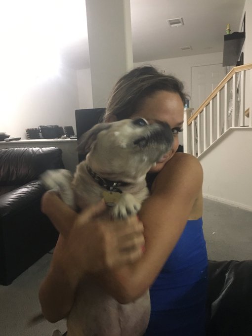 My new bestie! She just had to steal the entire spotlight tho. https://t.co/E3DnNMXwHc