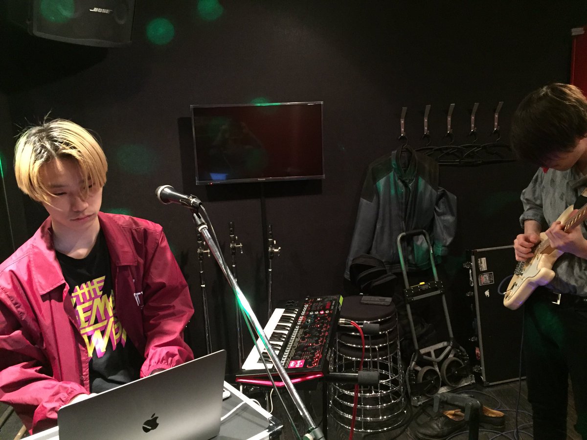 Black_Shower's tweet photo. 新曲製作中！！！ https://t.co/MaehDmT8pP