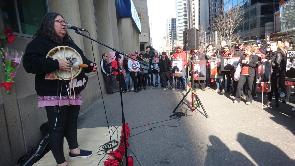 ZeroGunViolence's tweet photo. ZGVM in full support at 1 year memorial for Gabriel who was shot &amp; killed at Yonge &amp; Bloor @ddonkor1 @theonlyernie @chubbyboodah @UMOVEto https://t.co/WU2ANfNiWr