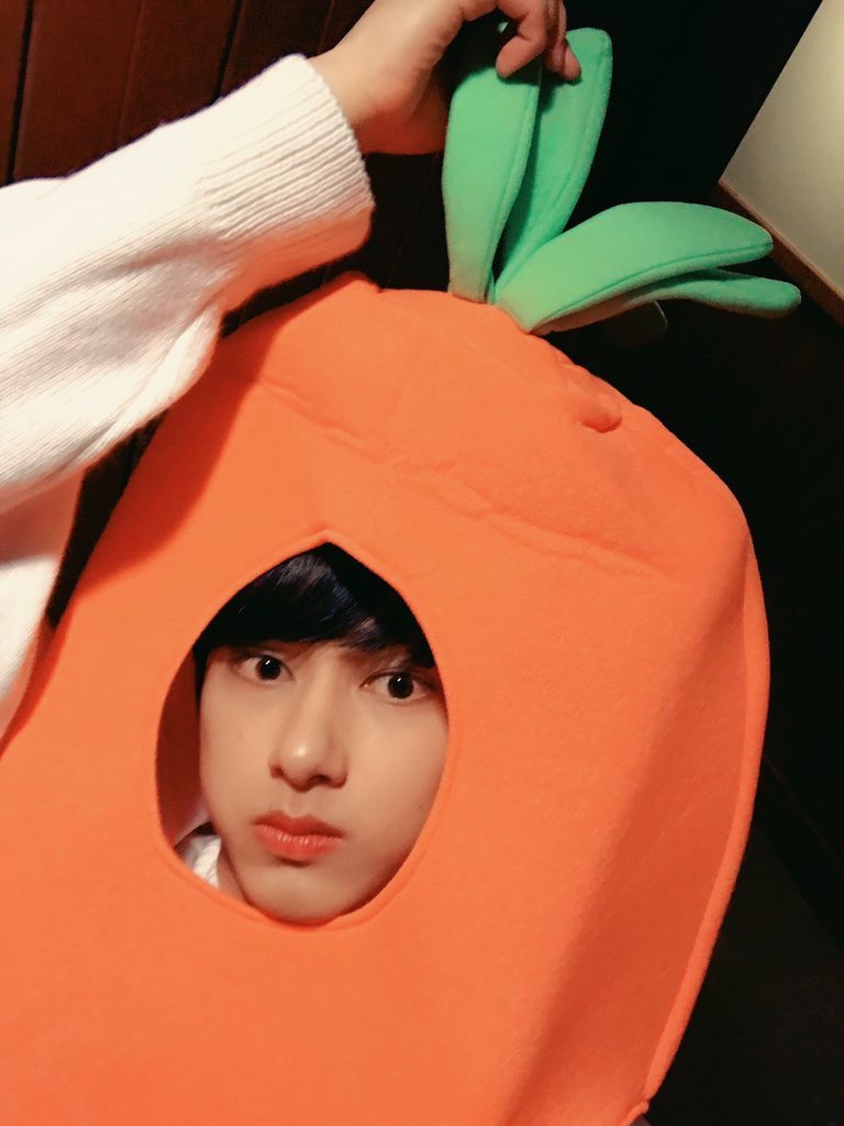 unbleached junhui (@junhuimelanin) on Twitter photo 