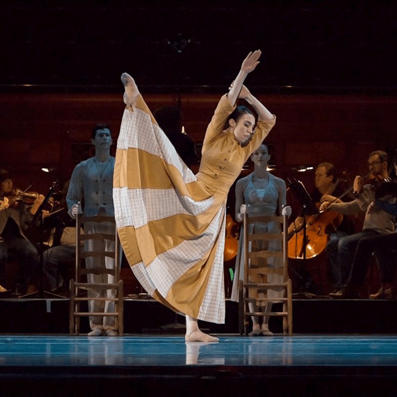 ArtsNash's tweet photo. Review: Nashville Ballet and Nashville Symphony present a concert for all seasons at… https://t.co/eiukWPm2hx https://t.co/qFSlyHEW1I
