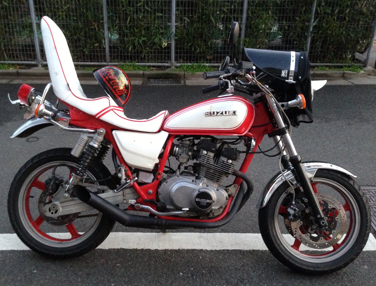 GSX2525GX's tweet photo. いまどうしてる？

どこでどんな乗り方されてるのかな( ¯•ω•¯ )

本当この子15万は安かったな( ¯•ω•¯ )
全然壊れないし、凄く乗りやすかったし

四枚目の子はあと少しで完成って所での盗まれてさ
散々だったな( ´•̥̥̥ω•̥̥̥` )
���真もこの1枚しかない… https://t.co/Dtv5JAtWim