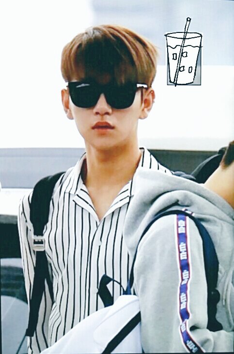 icechoco1230's tweet photo. 170414 #세븐틴 #조슈아 #JOSHUA
✈🙏 https://t.co/aqqrBmeVqk