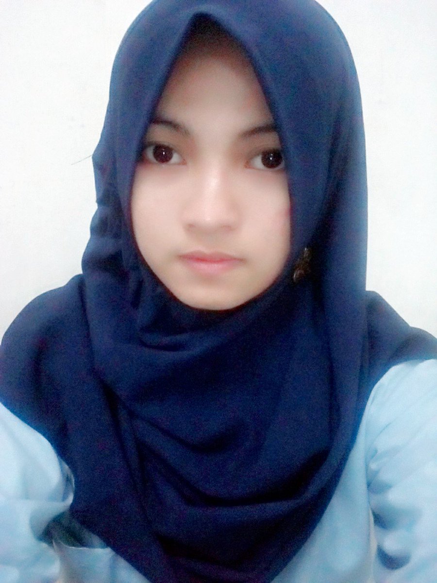YantiGhaniya's tweet photo. Gering ge kudu maksa keun
Maksa keun gawe, maksa keun di foto, maksa keun dahar, maksa keun narima kenyataan bahwa si dia telah bersama nya https://t.co/ugP5vSJ2rX