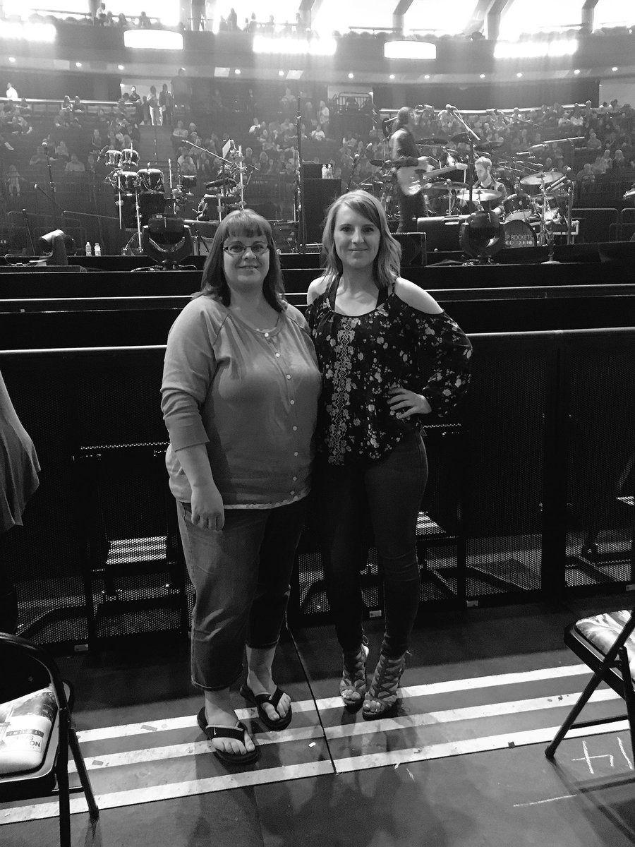 StaciaRae15's tweet photo. It's been a couple weeks now but I cannot believe I was 5th row at @BonJovi  My favorite band, EVER. Still in awe. https://t.co/J9lPhwr9TB