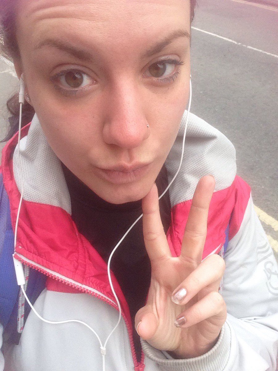 MissBellaSwire's tweet photo. First stop of he day #BelleChéris ... the gym! Time to get my butt kicked! #EarlyMorning #AllStarsLRP https://t.co/5z5KN4Hkwl