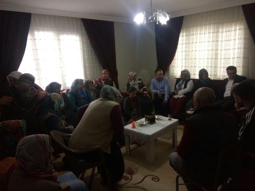 KoordSecim's tweet photo. Ev Toplantılarımız @Akparti @avfikretyeni @karaoglu_hasan https://t.co/IlYHEcnPMZ