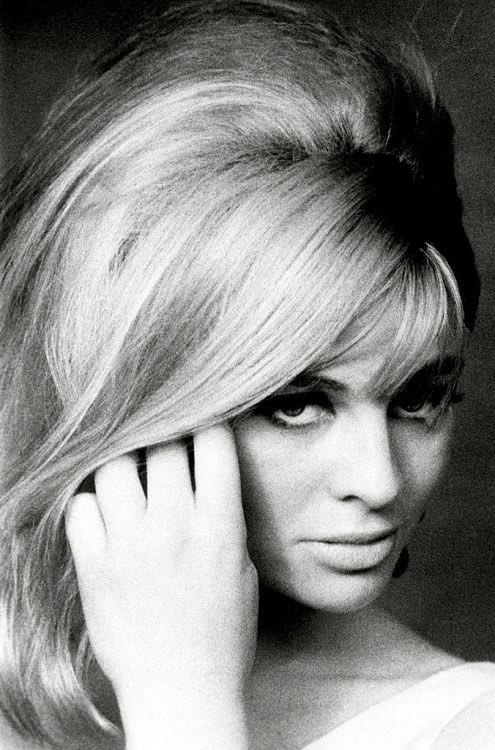  Happy birthday, Julie Christie. 