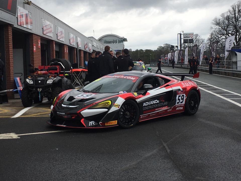 HGG_Recovery's tweet image. Busy Weekend carrying out Race recovery @Oulton_Park #workingtogether