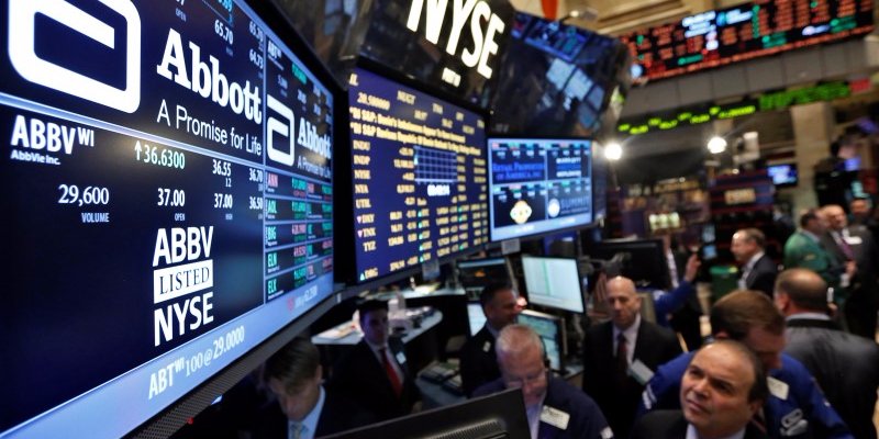 MktsInsider's tweet photo. Abbott Laboratories is buying Alere for $8.48 billion https://t.co/R3naAdEnbY https://t.co/TYIwYxr3iY
