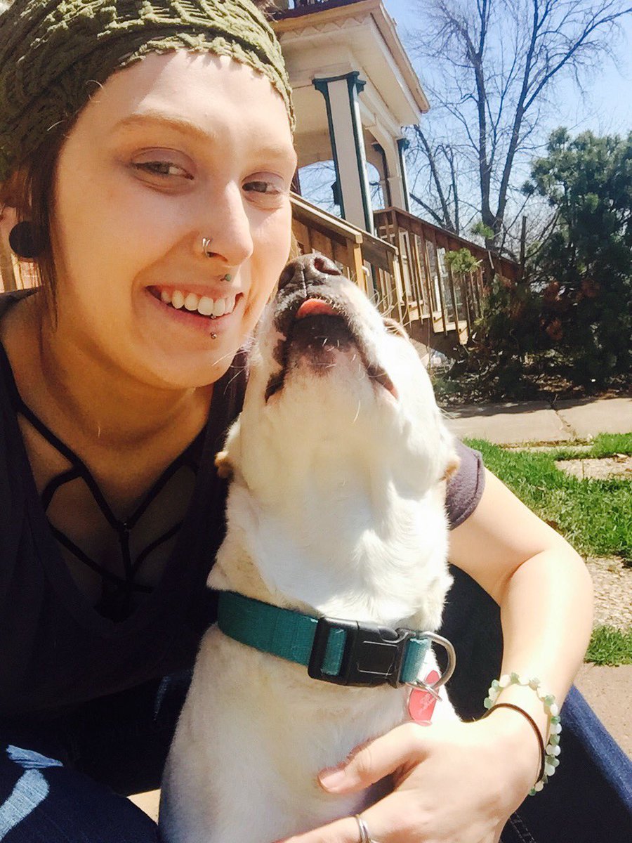 KendraOien's tweet photo. My true love: 💕 https://t.co/omu6tDqpLc
