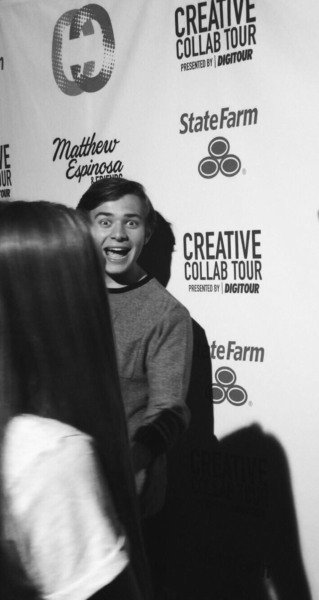 tayaa333's tweet photo. After 544 days we finally got to reunite !! ⭐️💖 @AlecBailey https://t.co/EkExIlkwCs