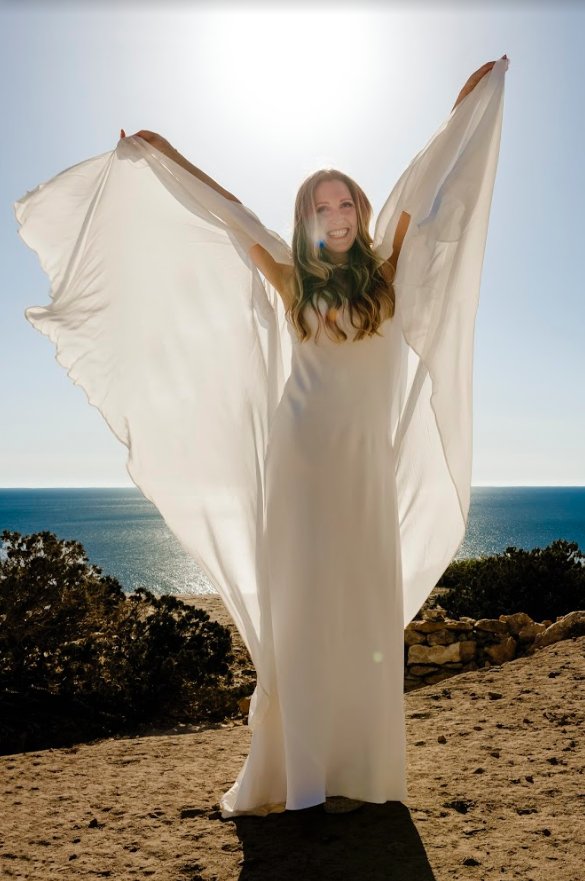 charlie_brear's tweet photo. Today the #FridayBride team takes you to a wedding by the ocean...Read the love story of Andrea & Morgan click here: https://t.co/g6TNWoAFZI https://t.co/LMdndv0ito