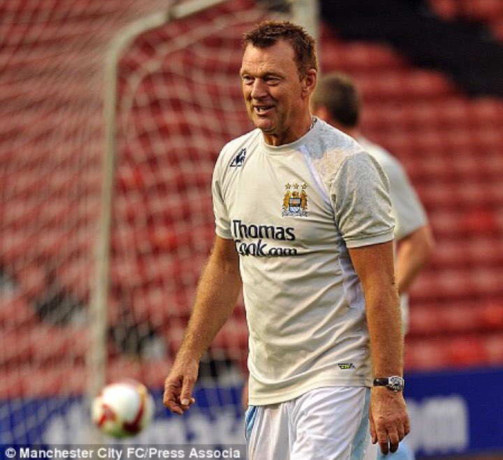 I'm buzzing that the next name in my #pauldickov11 v @AFCMacclesfield is the legend &amp; funniest man in football <a href="/ChappyMCFC/">Les Chapman</a> #Chappy #SirLes