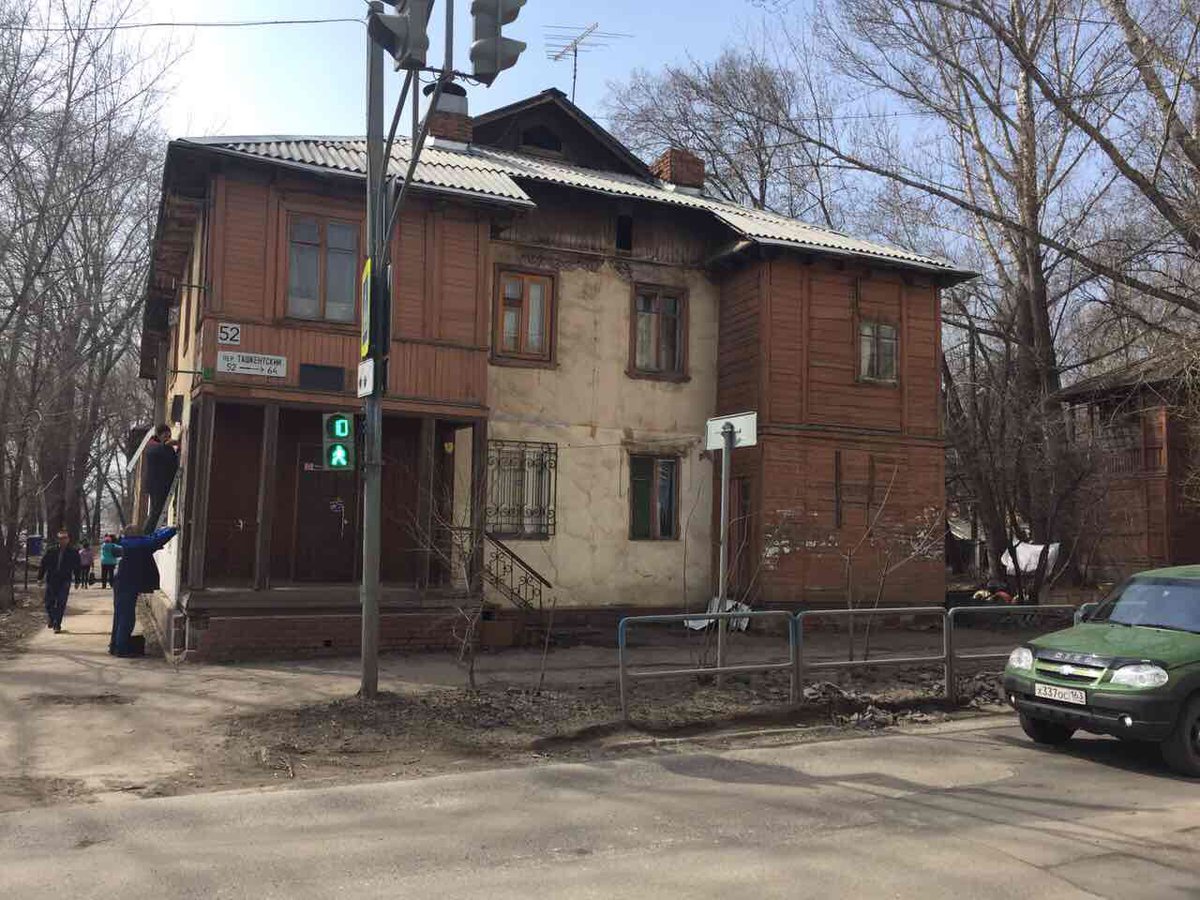 Ставропольская 232, снятие незаконной рекламы с фасада