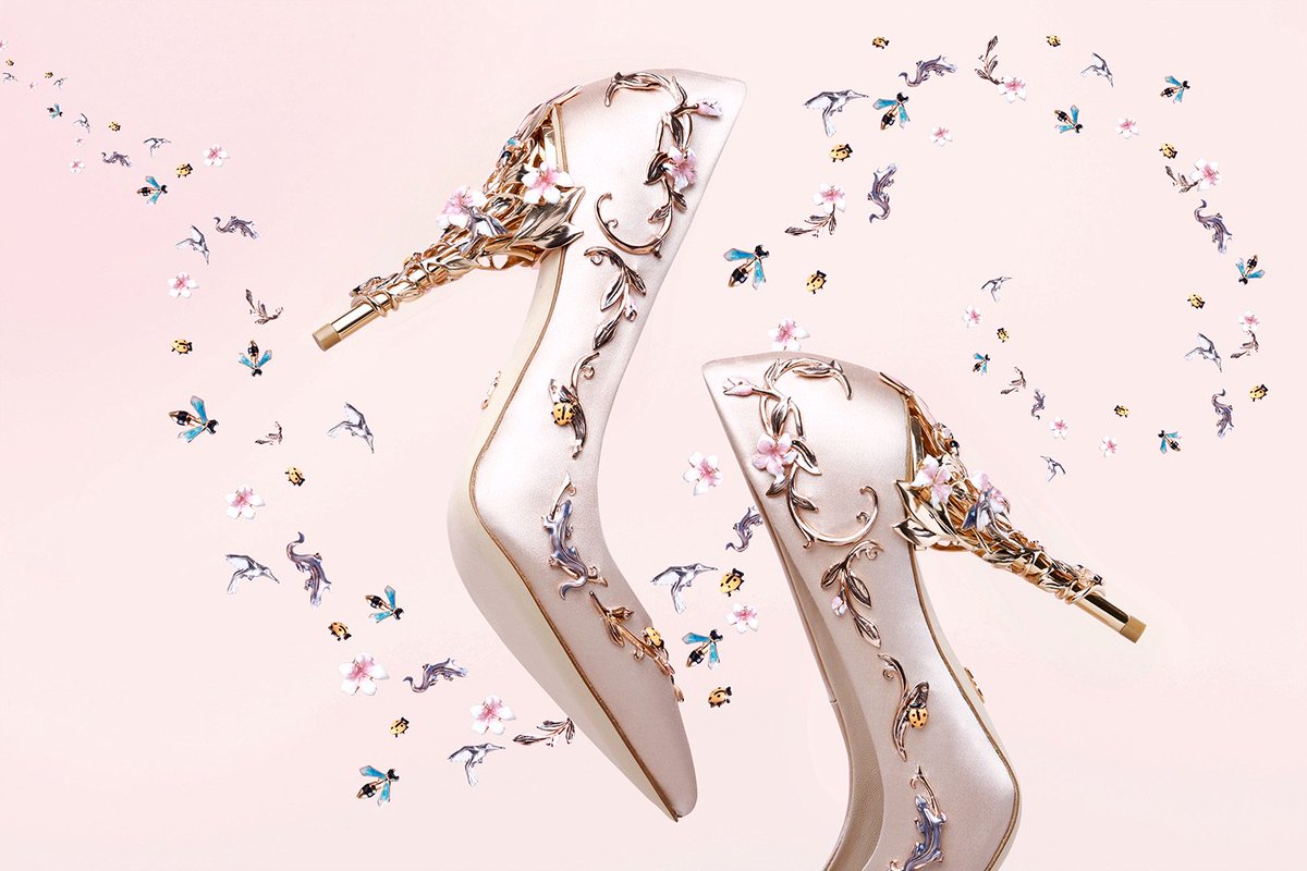 Enchanting - the #Eden Eve. View the collection online at ralphandrusso.com