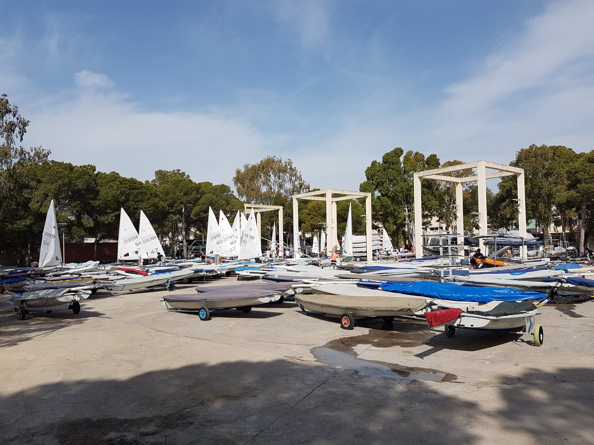 SirocoSailing's tweet photo. Ambientazo Láser en el europeo 4.7 del C.A.R Los Alcázares https://t.co/Yu0wT1cON9