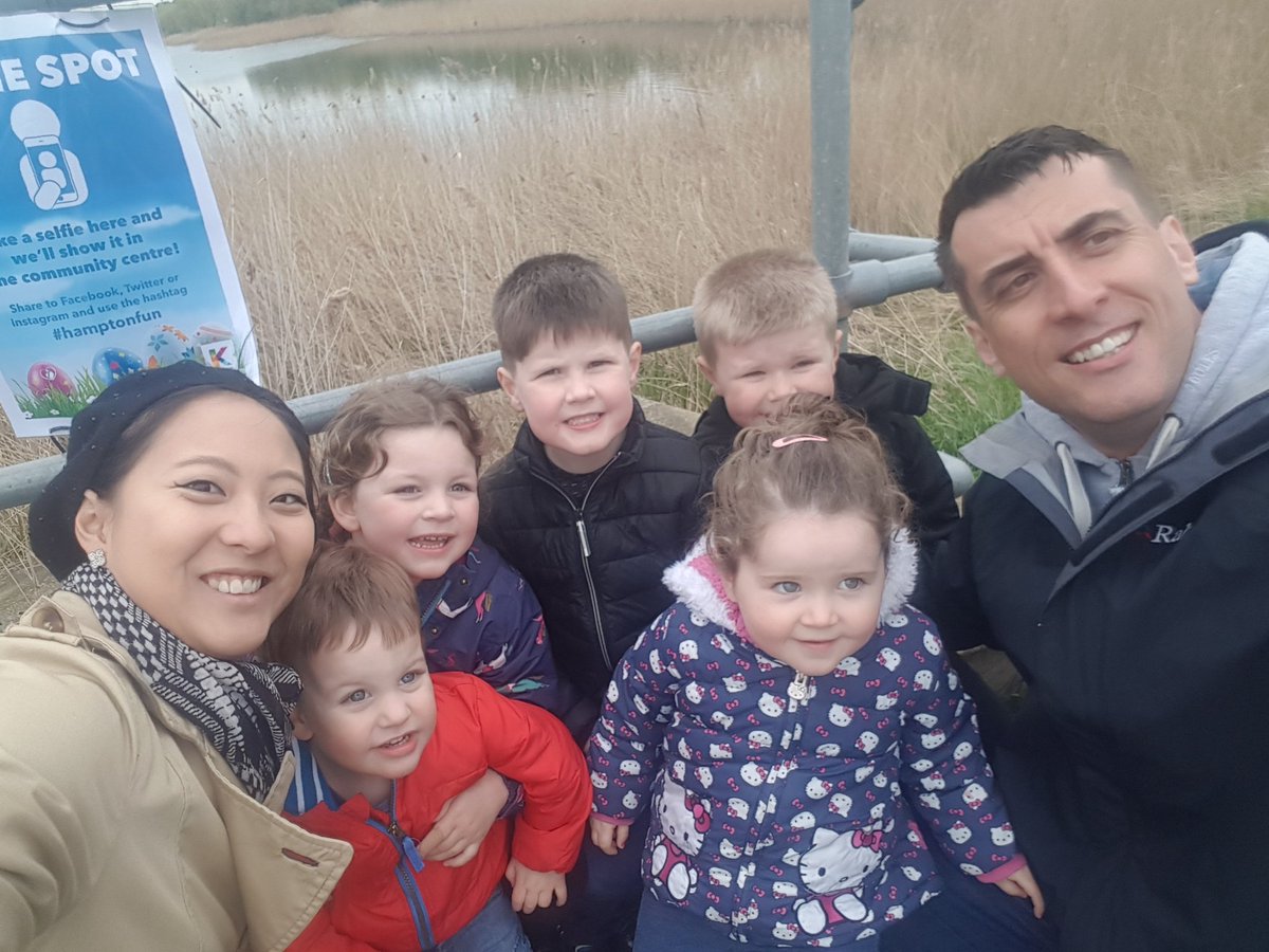 LadyTraceyC's tweet photo. #hamptonfun #easteregghut https://t.co/mpnd6zLBJk