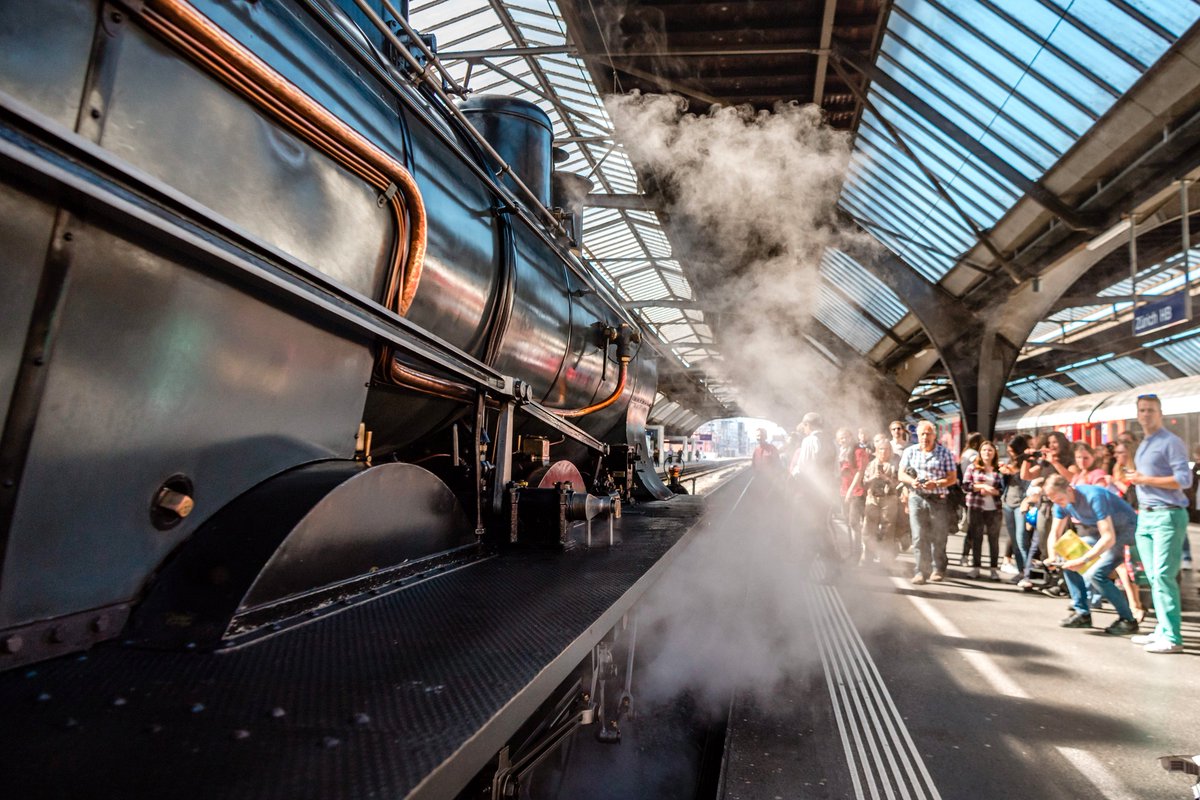 LeninsZug's tweet photo. Blogeintrag mit Fotos zu #LeninsZug von ilya Fomin: https://t.co/zf7WPIEvr9 https://t.co/5eNO9s61e7