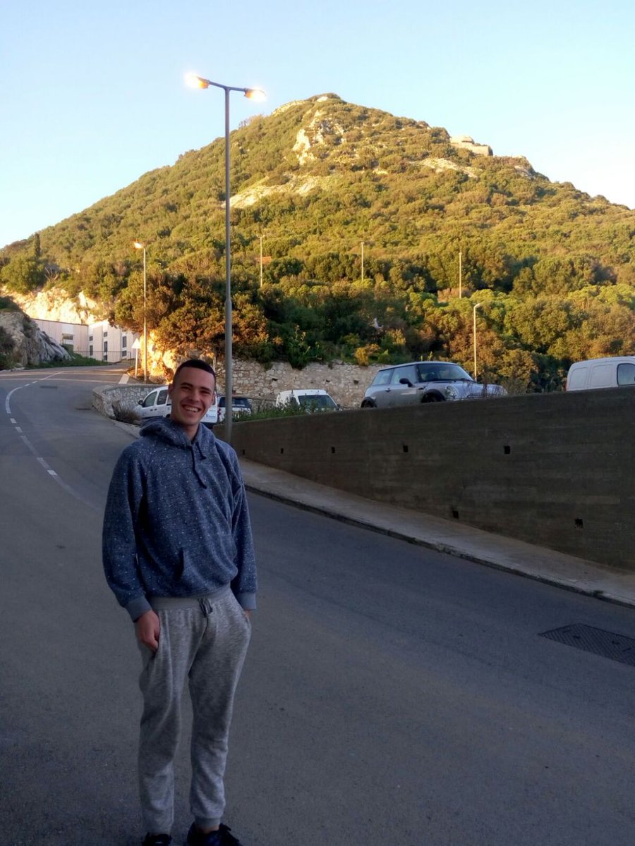 microvidas's tweet image. JAVIER AYALA ROMERO microvidas.wordpress.com/2017/04/14/jav…