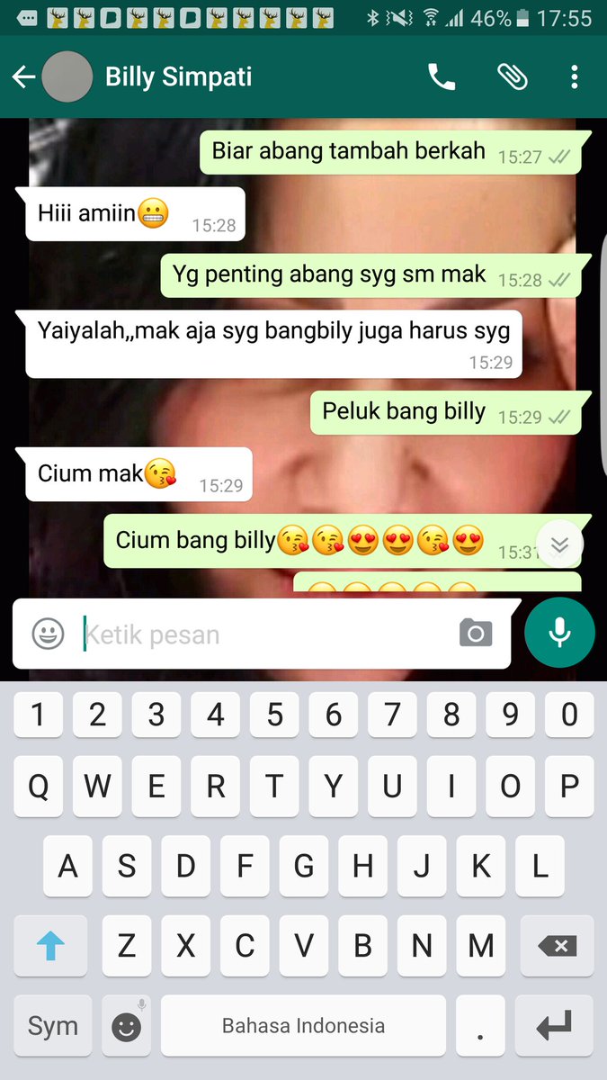 Percakapan anak dan maknya😘😍love u full anak mak <a href="/bangbily/">Billy Syahputra</a> terserah org mau blg apa,yg penting mak sayang <a href="/Kel_Syahputra/">Keluarga Syahputra</a> <a href="/Management_CM/">MCM_es</a>